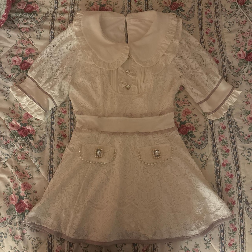 LIZ LISA white lace dress with gem detailing and peter pan collar